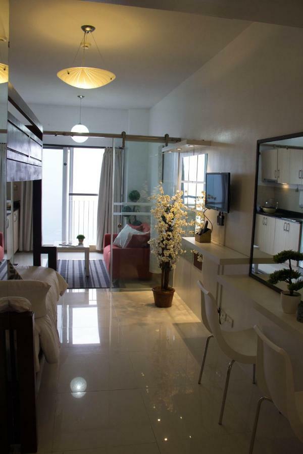 Smdc Wind Residences Tagaytay With Balcony 19Th Floor Tagaytay City Exterior photo